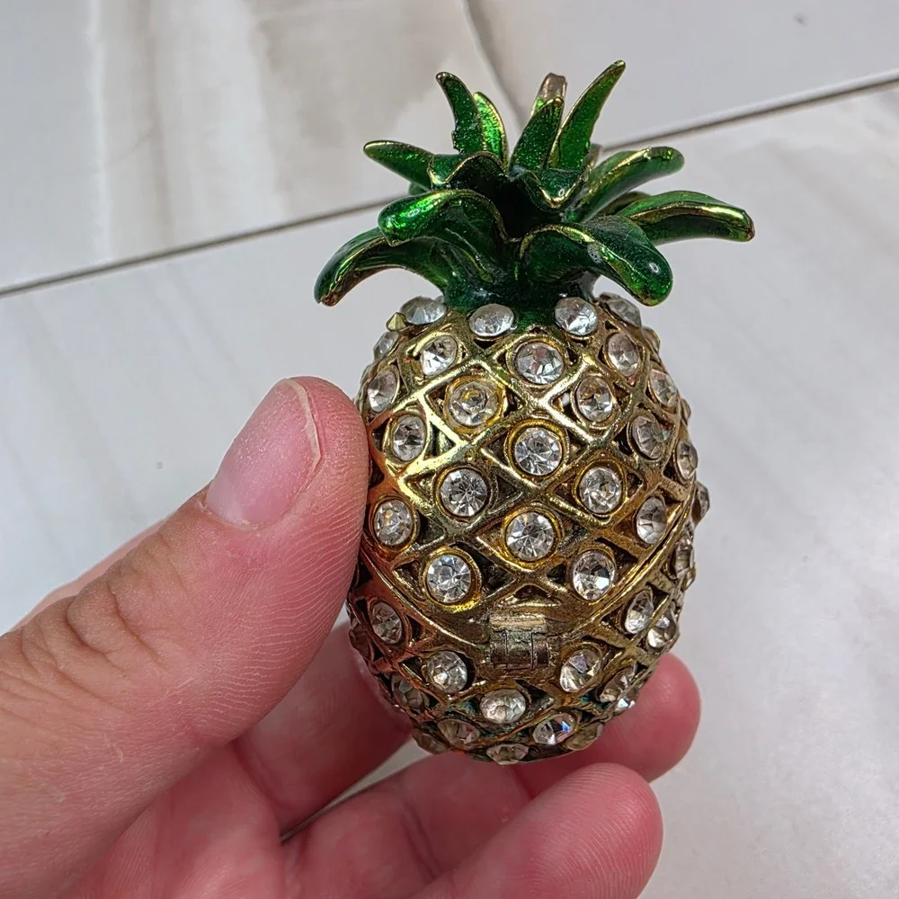 Vintage Pineapple Rhinestone Trinket Box‎ Gold Tone Green Enamel Hinged Jewelry